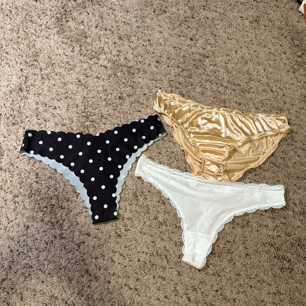 Women's M&S XL Panties and 2 unbranded 3 Pieces Black White Gold